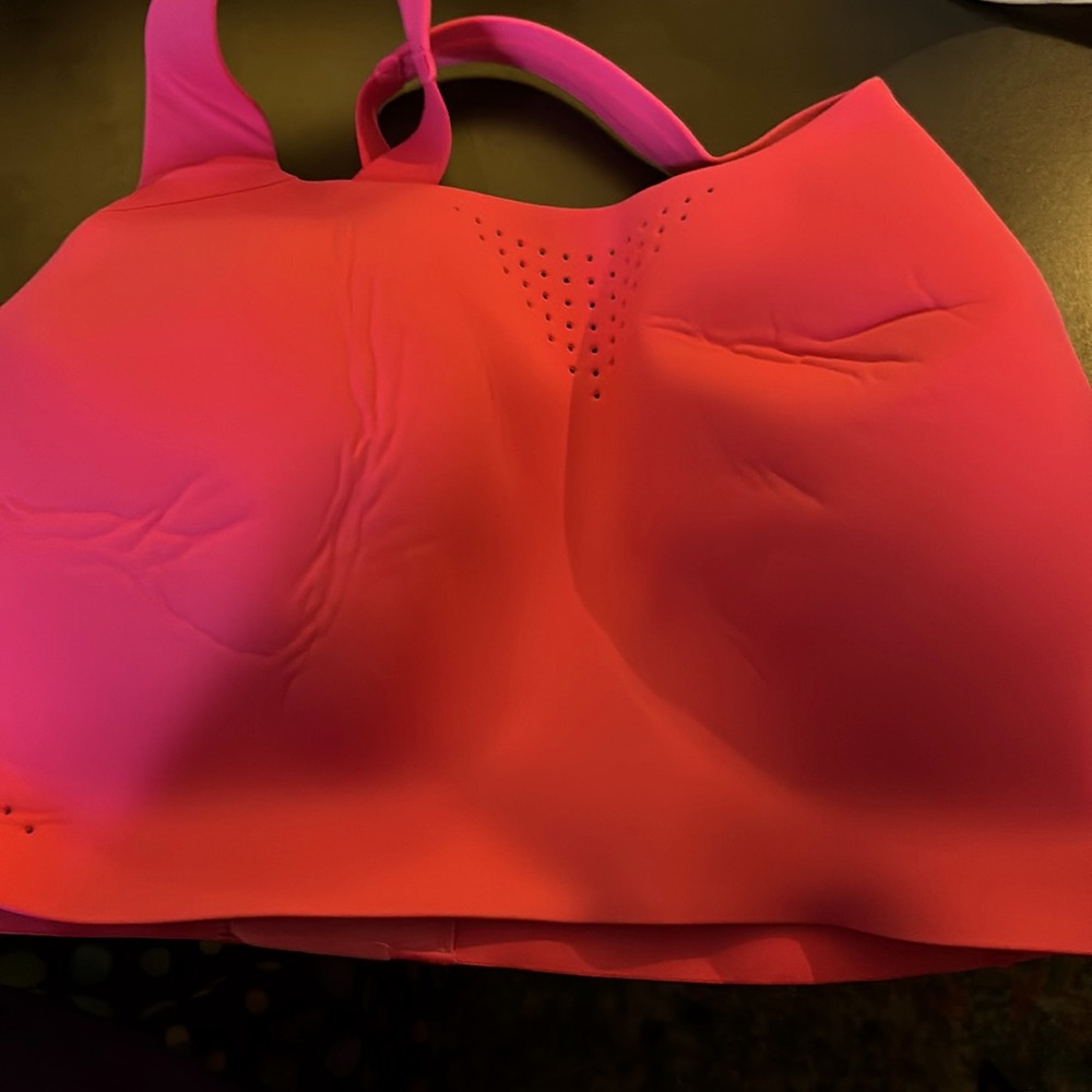 36DDD Victoria secret sports bra